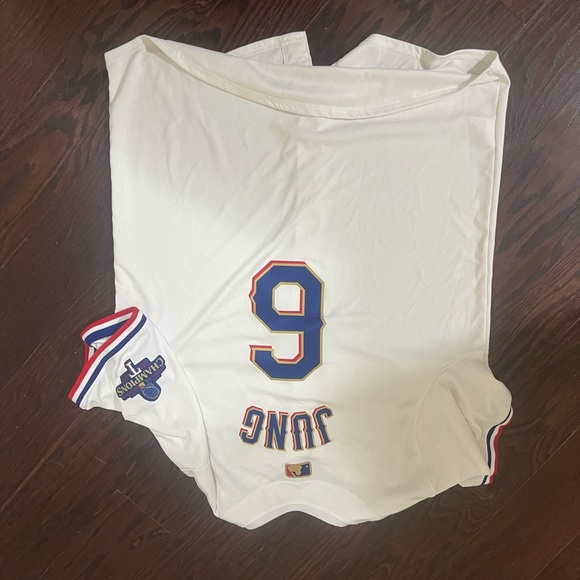 Josh Jung World Series Edition Jersey - Picture 4 of 4